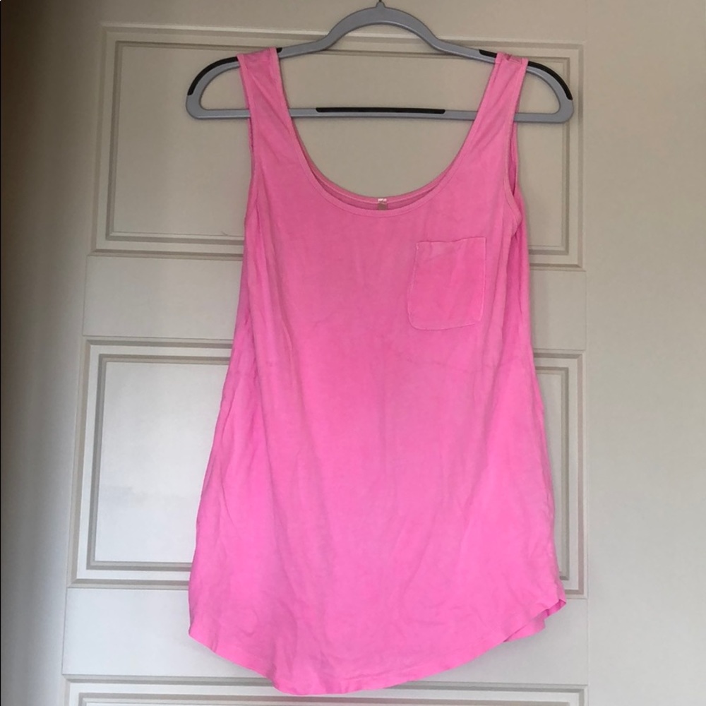 Pink tank top with front pocket